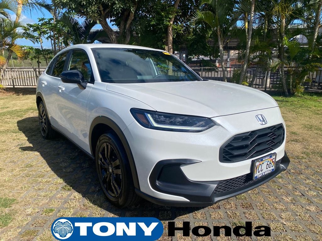 2026 Honda HR-V Sport in Platinum White Pearl — front three-quarter view