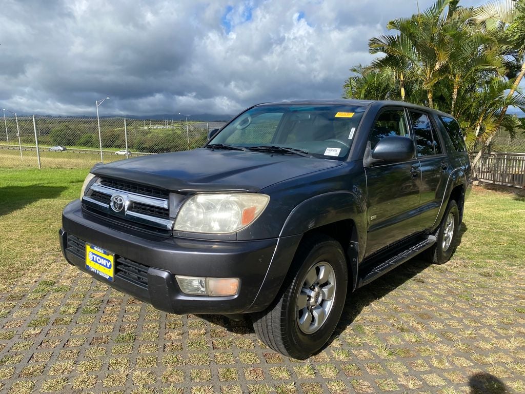 2005 Toyota 4Runner — rear three-quarter view