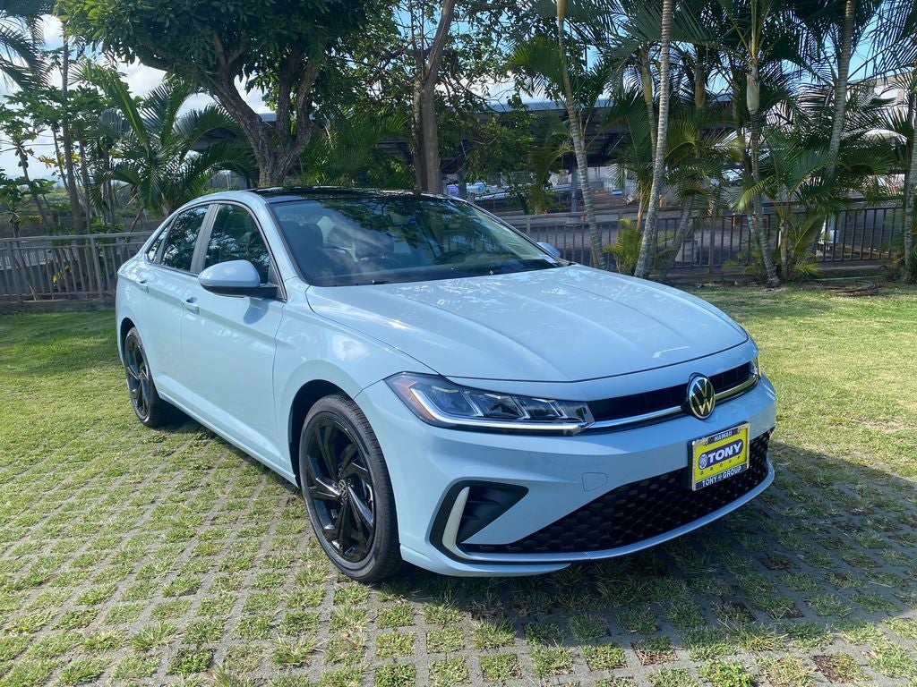 2026 Volkswagen Jetta 1.5T SE in Monument Gray — front three-quarter view